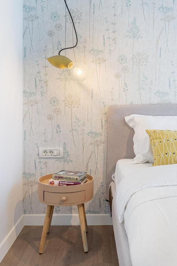 Il Lago - Turquoise - Cozy Luxurious Smart Home By The Lake Voluntari Exteriör bild